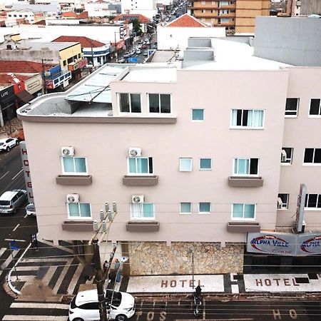 Alpha Ville Hotel อัสซิส ภายนอก รูปภาพ