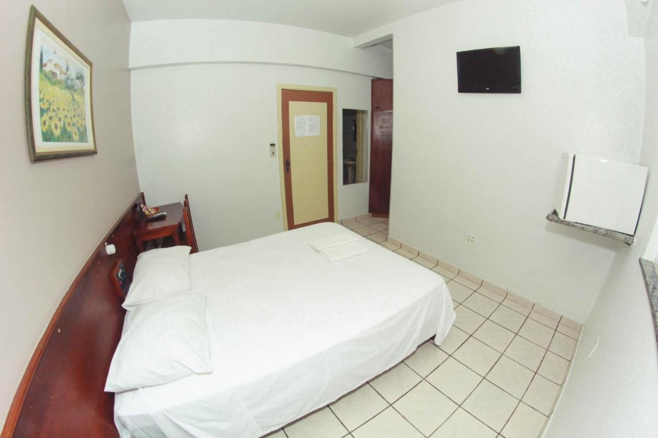Alpha Ville Hotel อัสซิส ภายนอก รูปภาพ