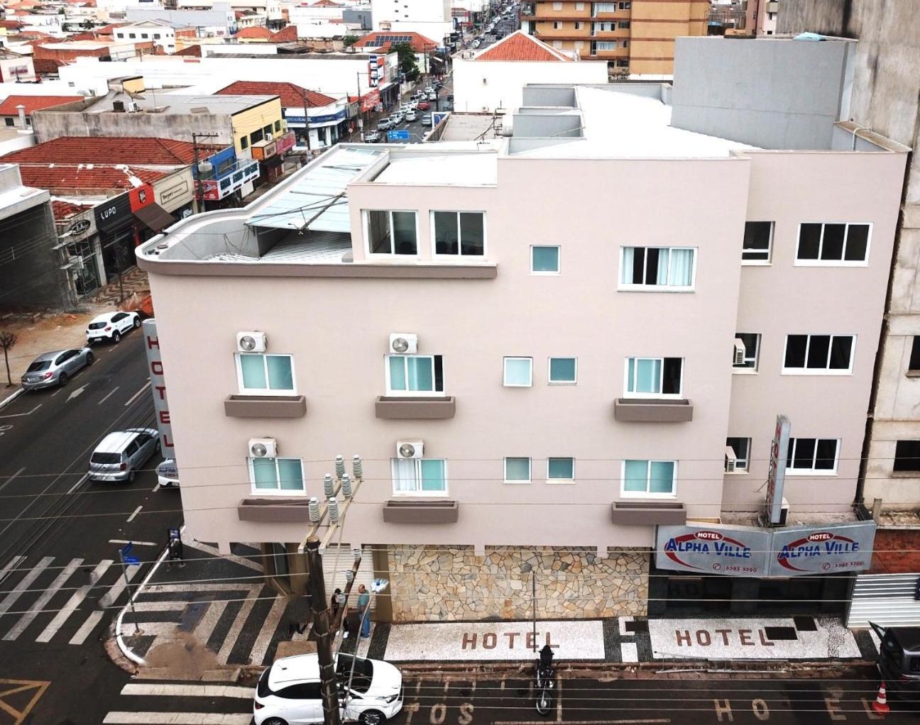Alpha Ville Hotel อัสซิส ภายนอก รูปภาพ