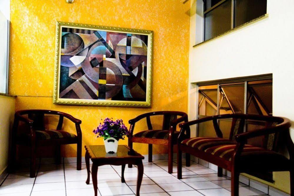 Alpha Ville Hotel อัสซิส ภายนอก รูปภาพ